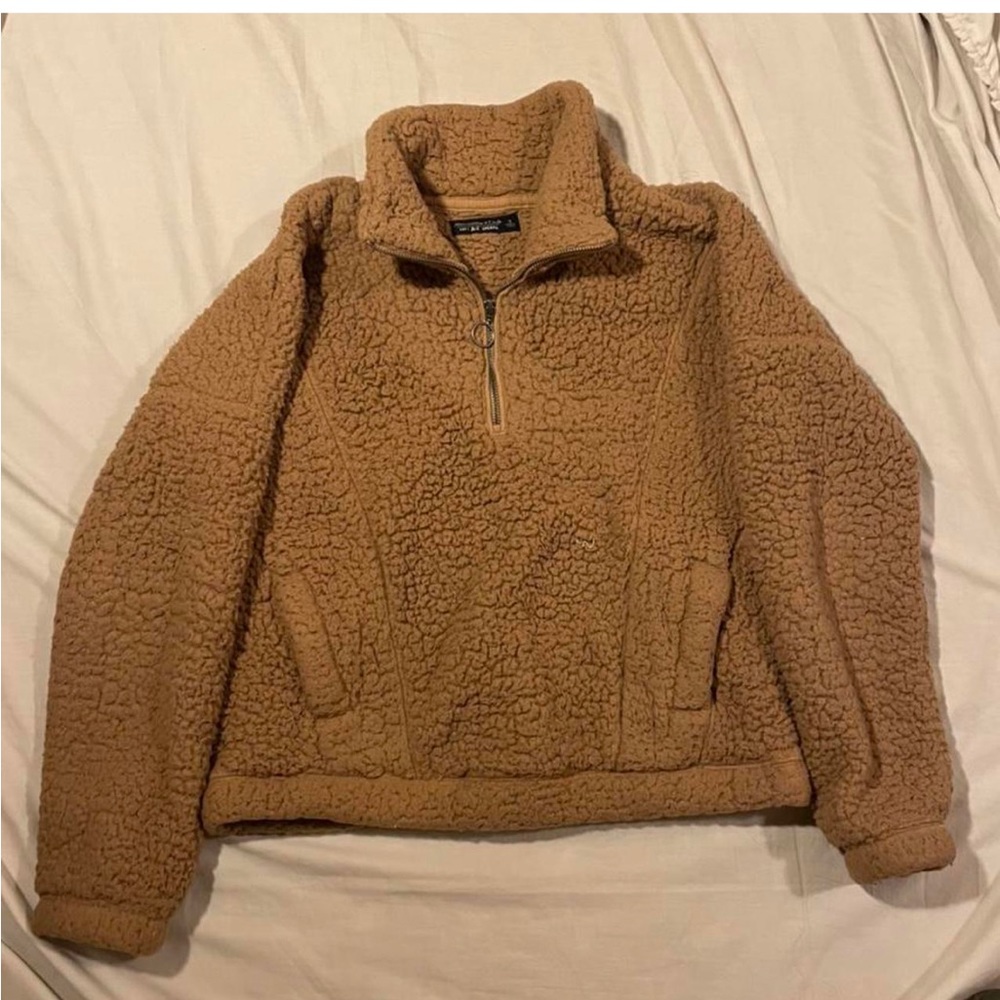 Tan Hollister Sherpa jacket size medium